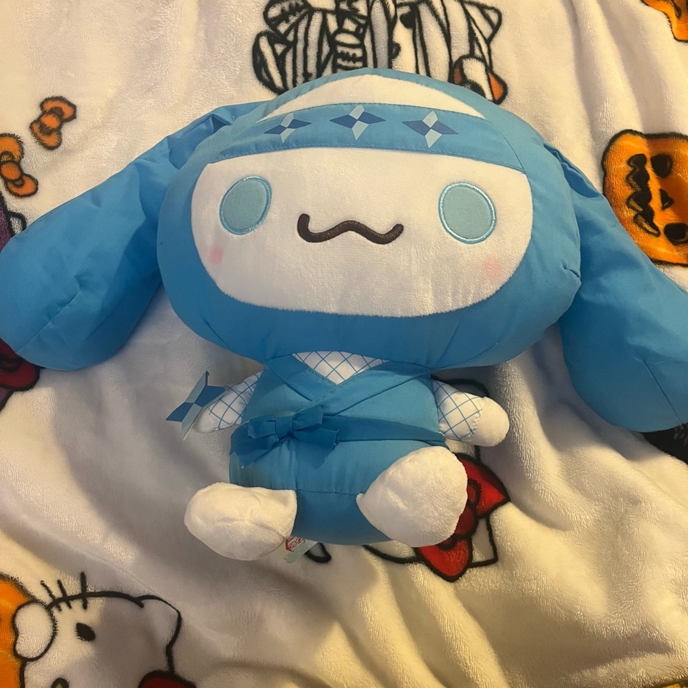 BRAND NEW Cinnamoroll blue ninja plushie medium size
